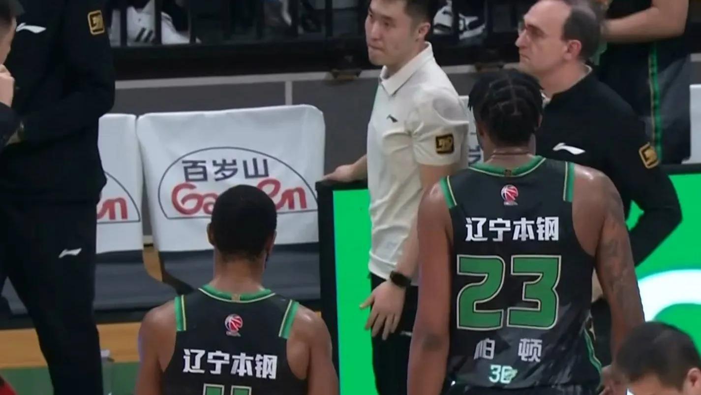 包含布朗41分广厦胜辽宁于德豪16分山东胜同曦的词条