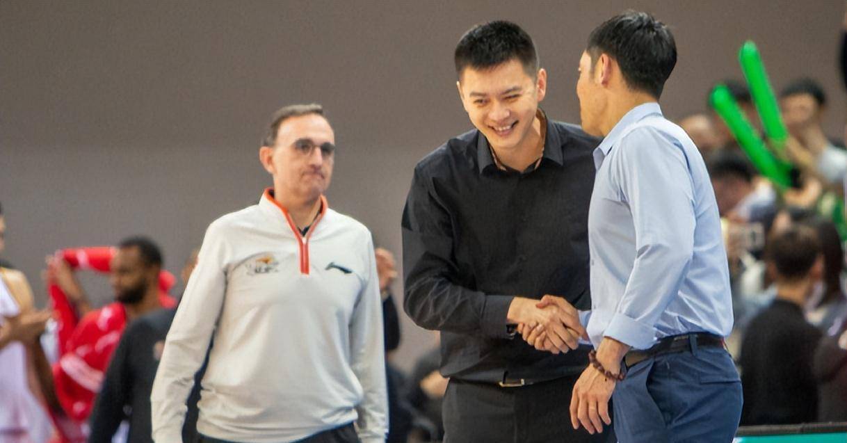 开云体育-辽篮下午3点34官宣杨鸣归队!别样训练曝光,专门为了对付广东宏远?(辽篮杨鸣年轻时照片)