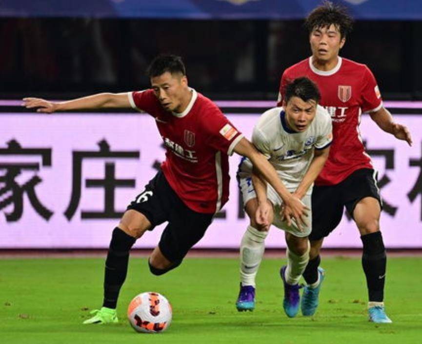 乌龙、点球，武汉三镇2-2憾平成都蓉城，比赛中发生了什么？(东汉末年名将一览表)